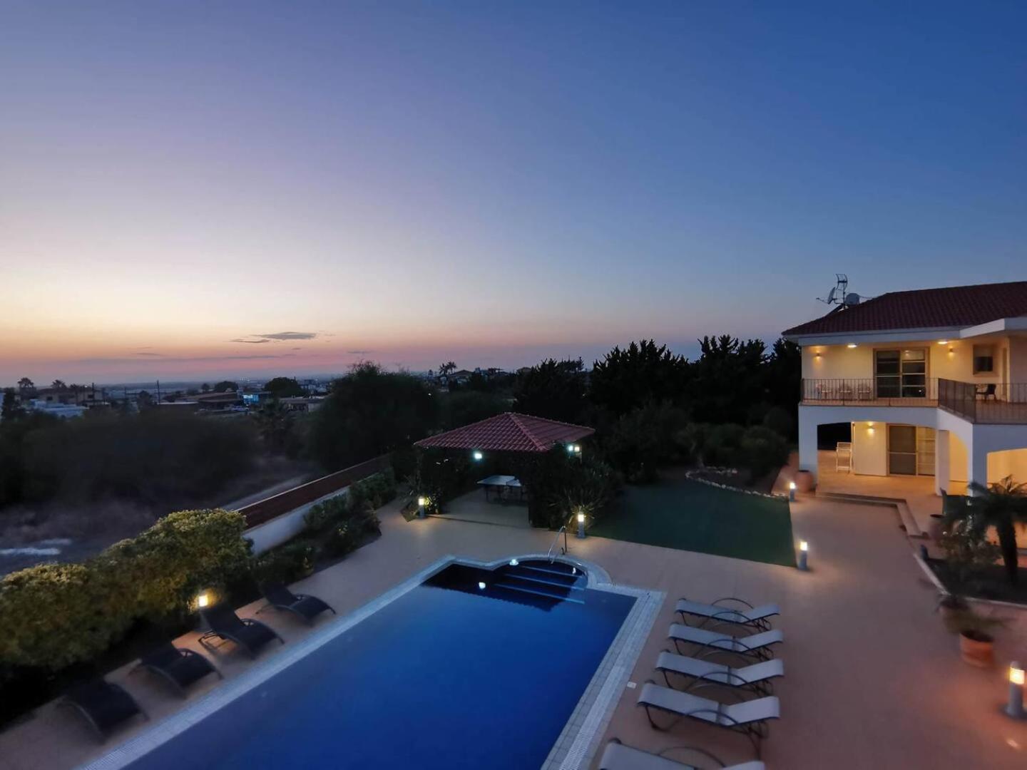 Orchard Blossom Private Villa With Pool Phrenaros Kültér fotó