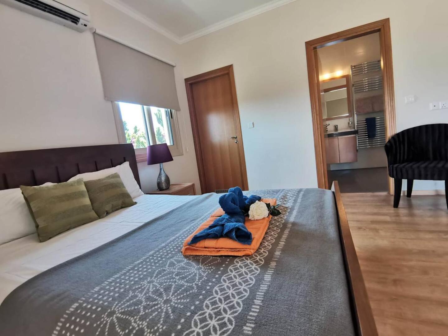 Orchard Blossom Private Villa With Pool Phrenaros Kültér fotó
